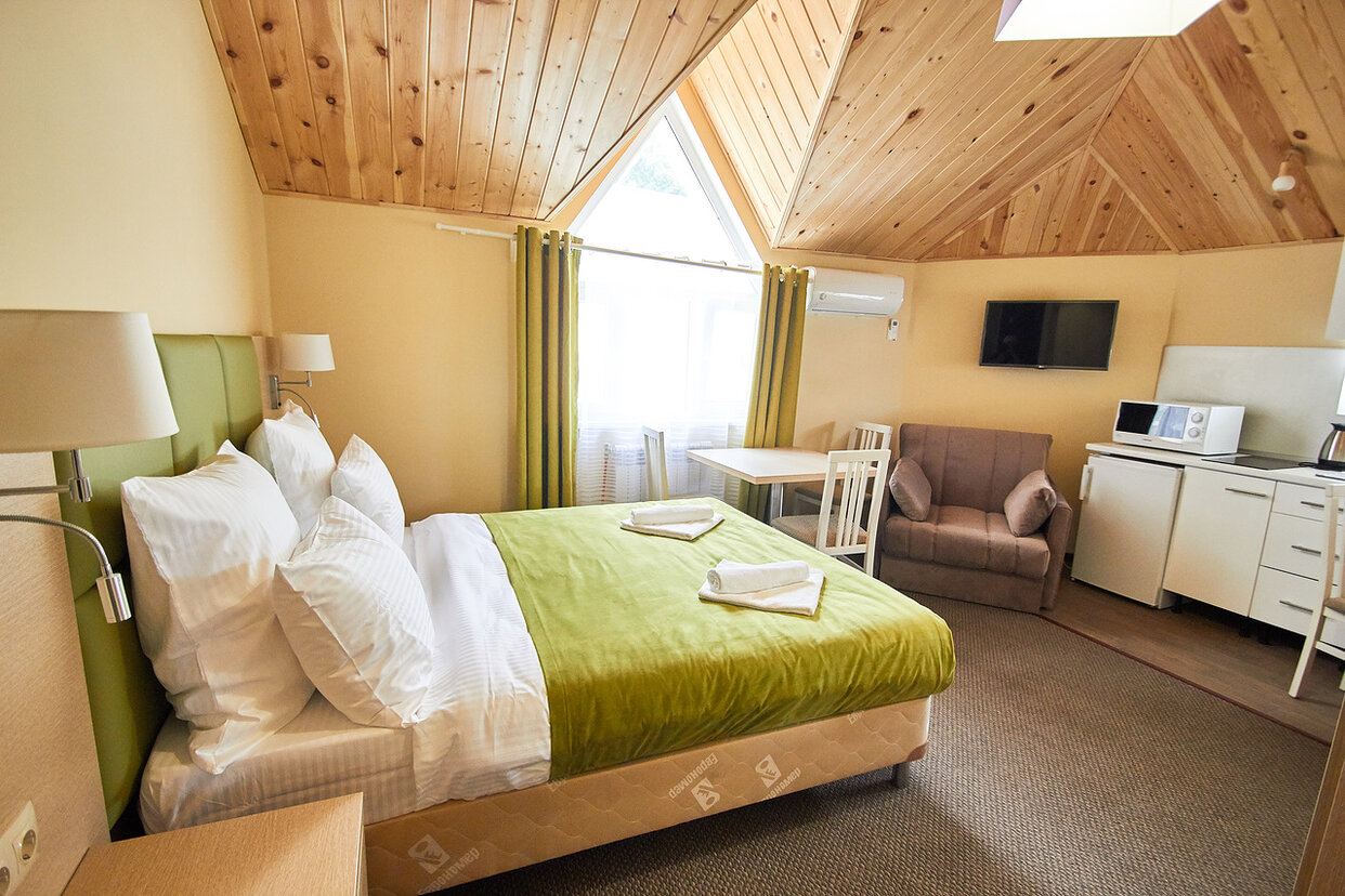 Фото отеля 2