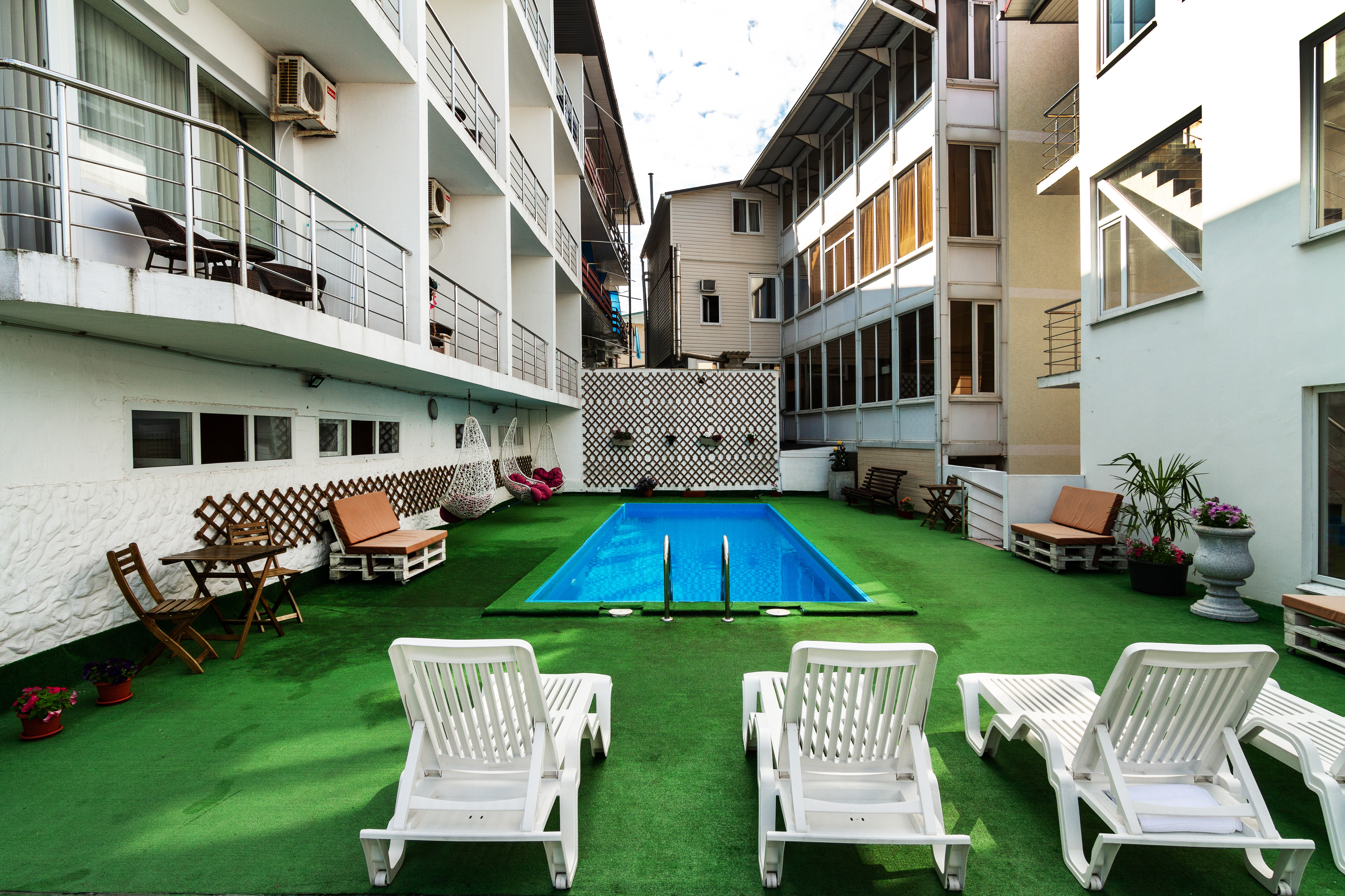 Фото Эллеон