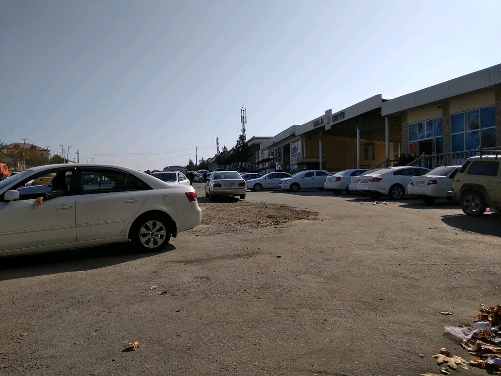 Автомобили Узбекистан стоянка