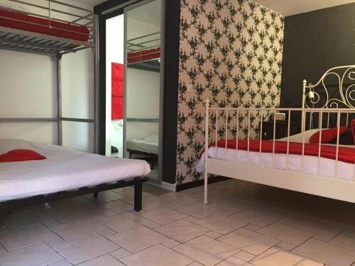 Гостиница Chambres D'Hotes Poirier Bazin в Мо