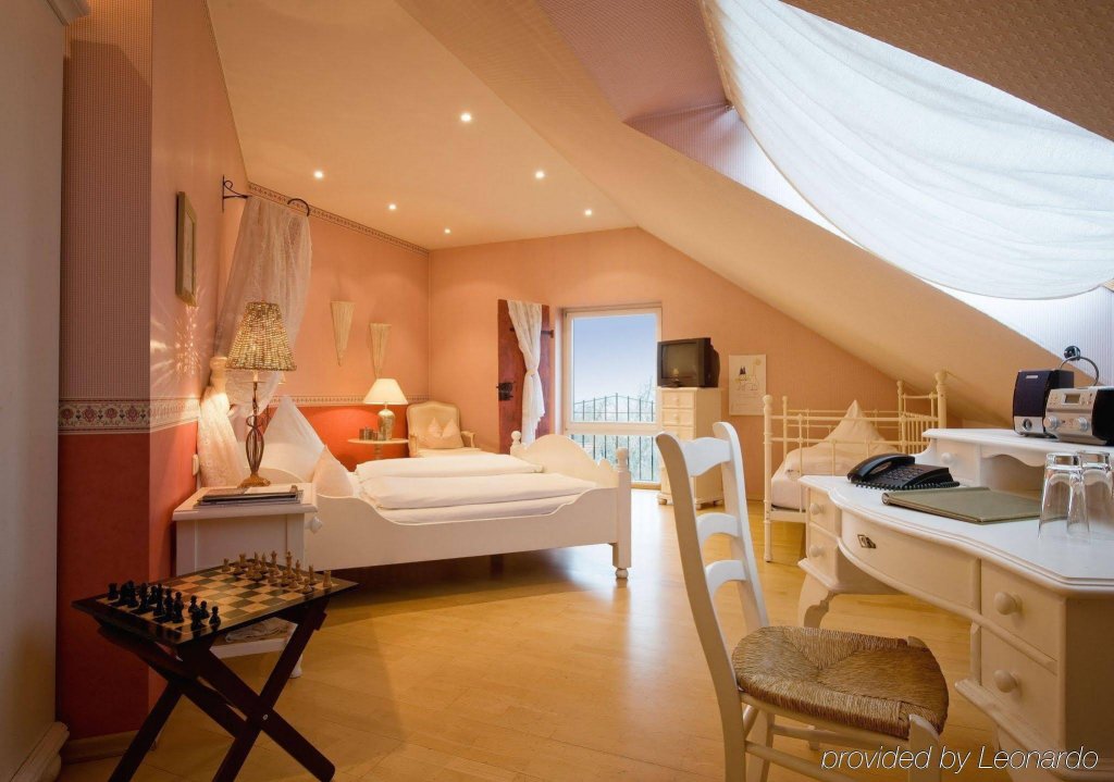 Фото 201356372025