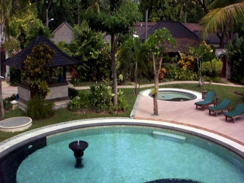 Гостиница Sari Sanur Resort в Денпасаре