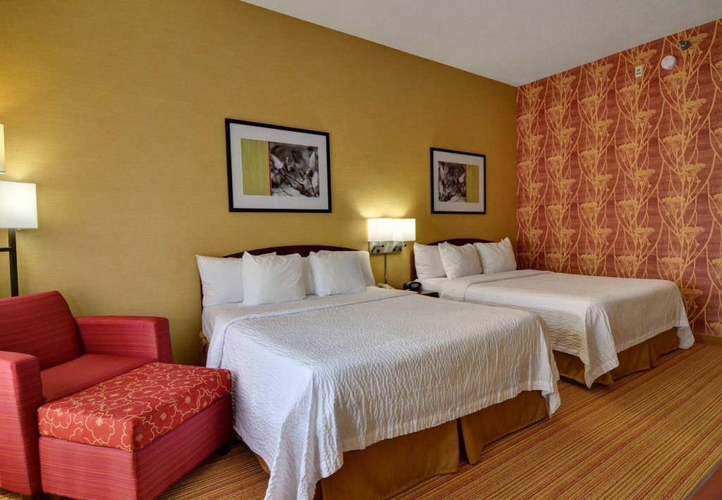 Фото Courtyard by Marriott Indianapolis South