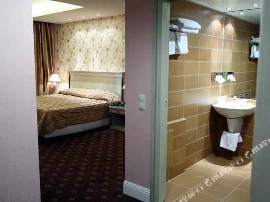 Фото Nafsika Palace