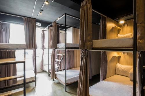 Фото Five Elements Hostel Taipei