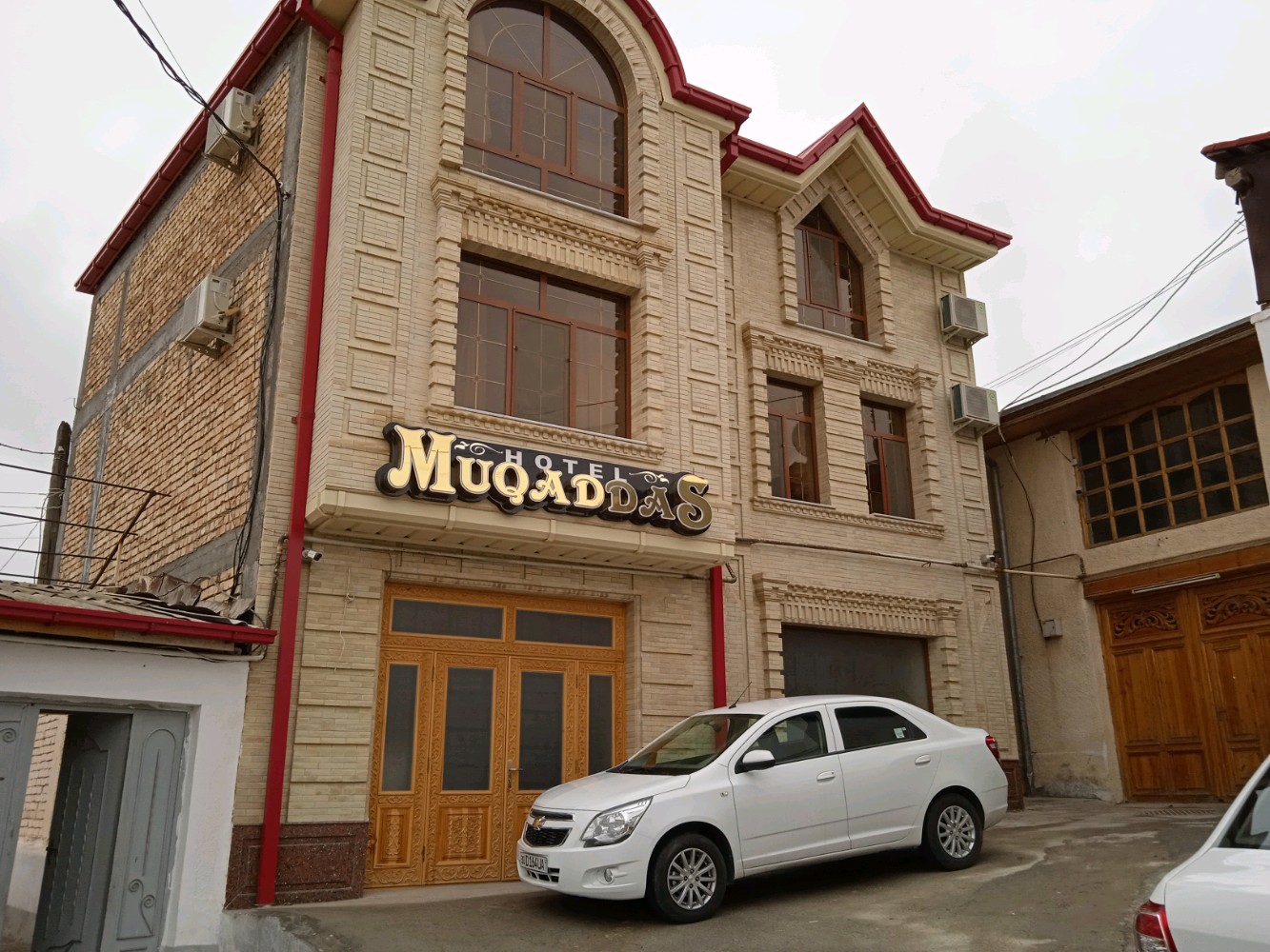 Фото отеля 1