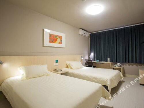 Гостиница Jinjiang Inn Dujiangyan Taiping Street