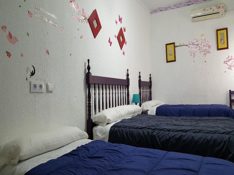 Фото Pensión La Giraldilla