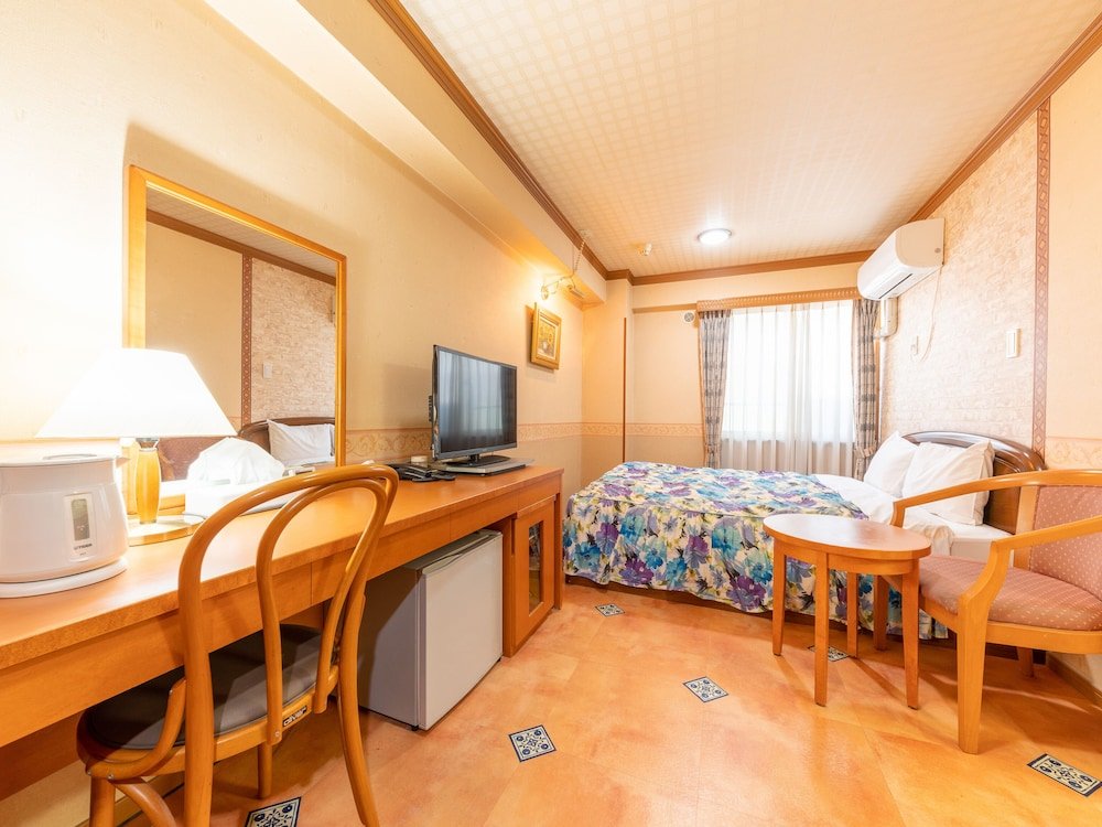 Фото Nishikawaguchi Station Hotel Stay Lounge