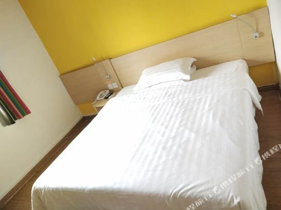 Фото 7 Days Inn Zigong Ziyou Road Caideng Park Branch