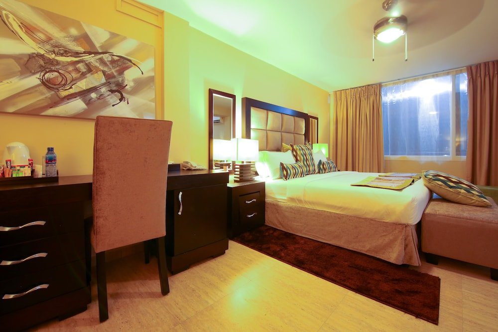 Фото Best Western Plus Accra Beach Hotel