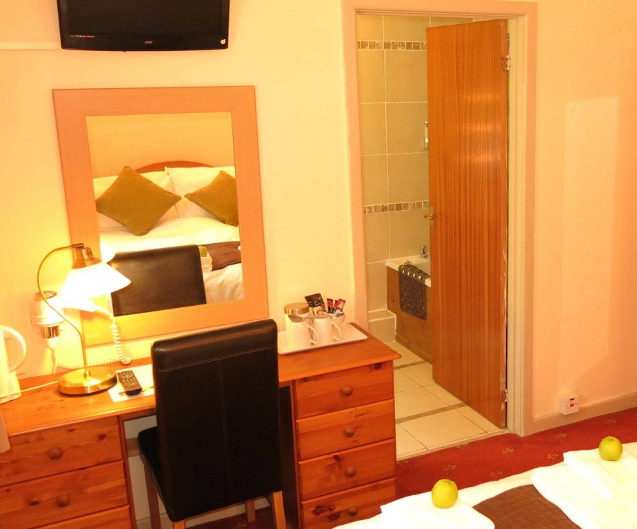 Фото Ivybridge Guest House