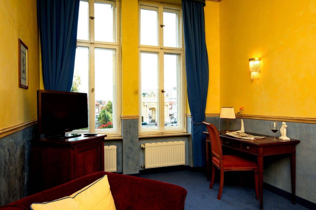 Фото Hotel am Luisenplatz