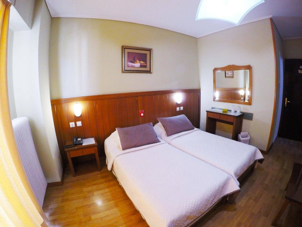 Фото Philippos Hotel