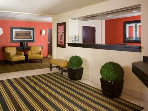 Гостиница Extended Stay America Suites Milwaukee Waukesha в Брукфилде