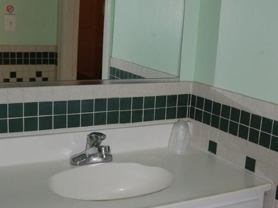 Фото The Baron Hotel