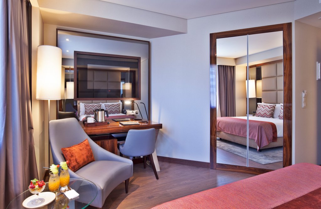 Фото Turim Marques Hotel