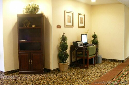 Гостиница Quality Inn Merrimack - Nashua