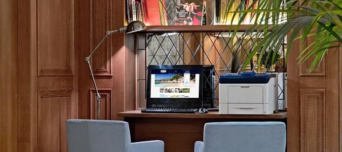 Фото H10 Villa de la Reina Boutique Hotel