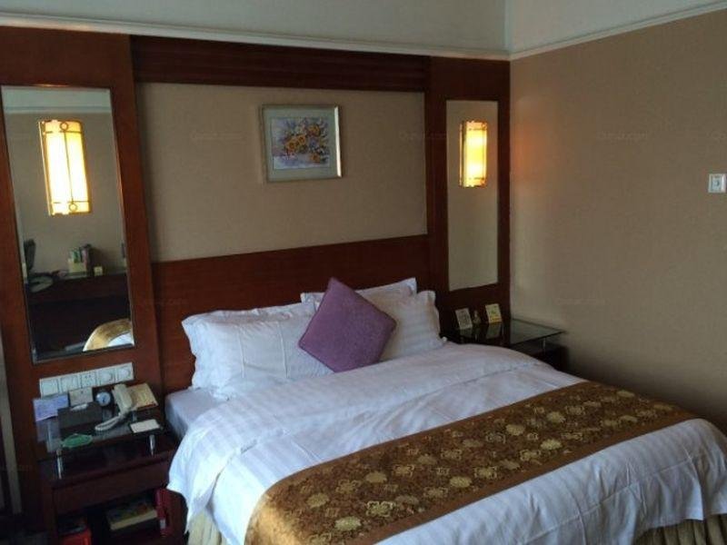 Фото Fujian Sunshine Holiday Hotel