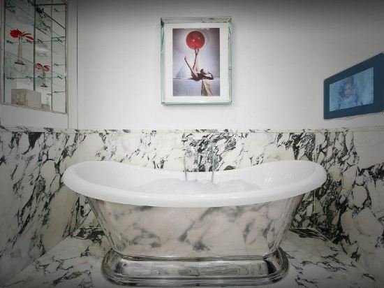 Фото The Wellesley Knightsbridge, a Luxury Collection Hotel, London