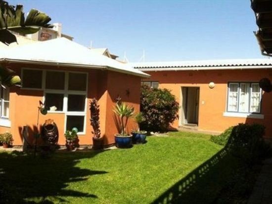 Фото The Secret Garden Guesthouse