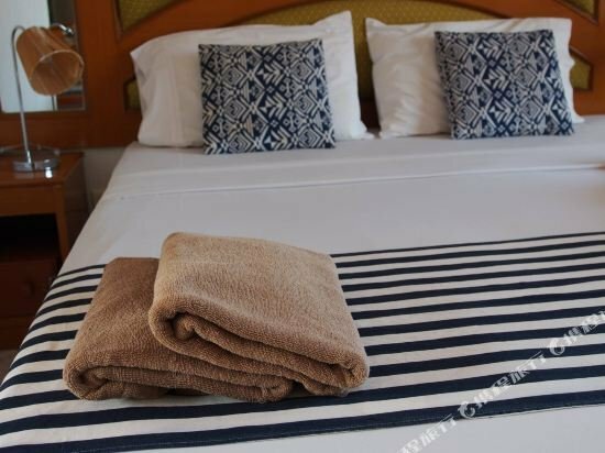 Hotel Waree's Guesthouse, Phuket Province, photo