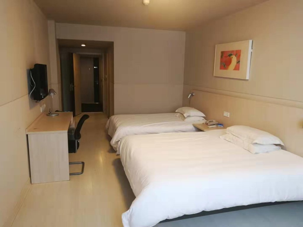 Фото Jinjiang Inn Datong Xihuan Road