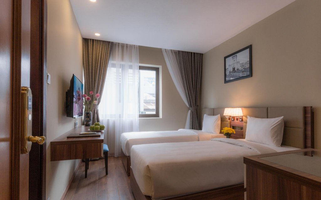 Фото Lotus Boutique Hotel