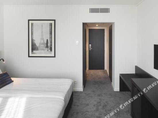 Фото Hotel Serwir