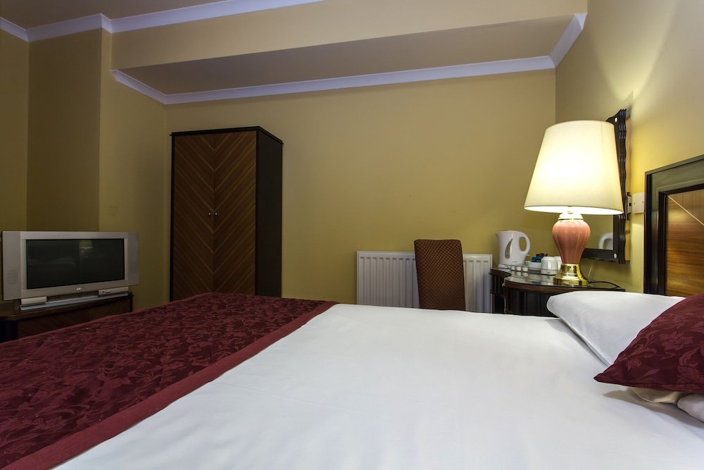 Фото Royal Albion Hotel