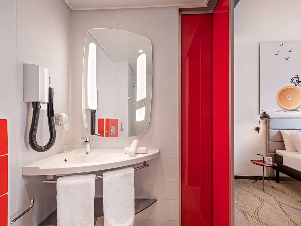 Фото Ibis Styles Jerusalem City Center Hotel