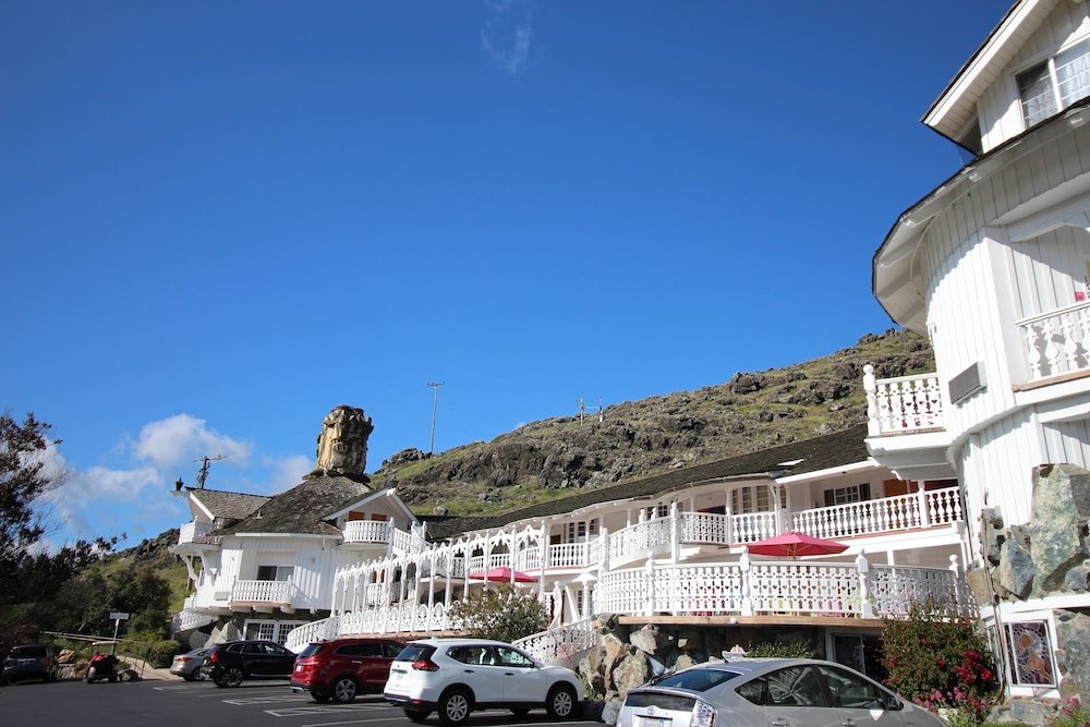 Фото Madonna Inn