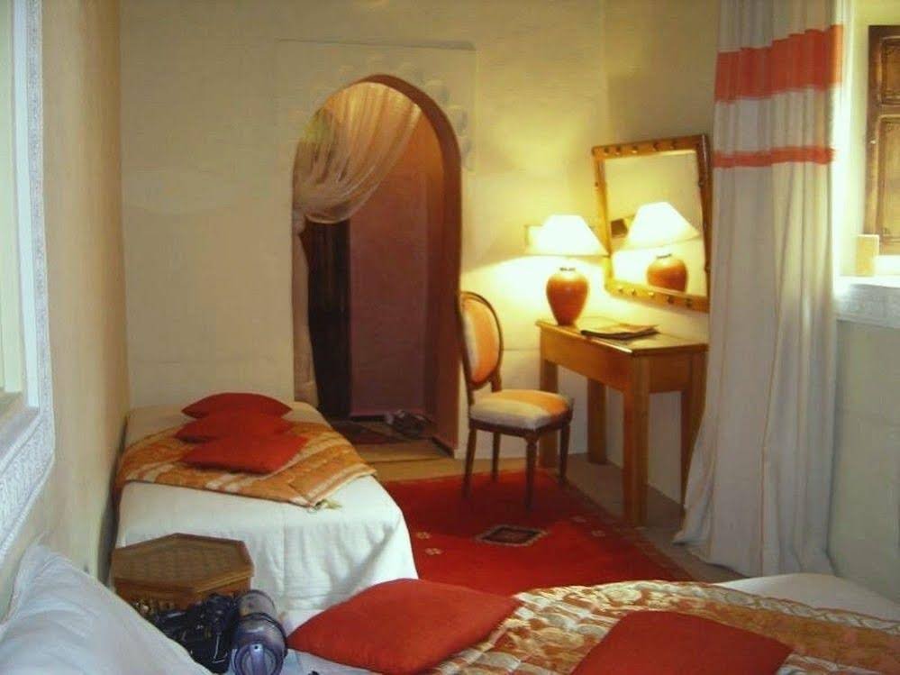 Фото Abelia Riad