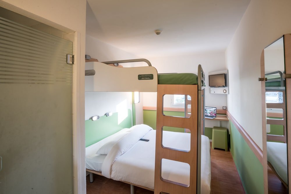 Фото 193884519449