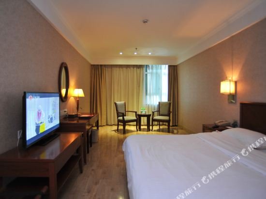 Фото GreenTree Inn Dongguan Houjie Business Hotel