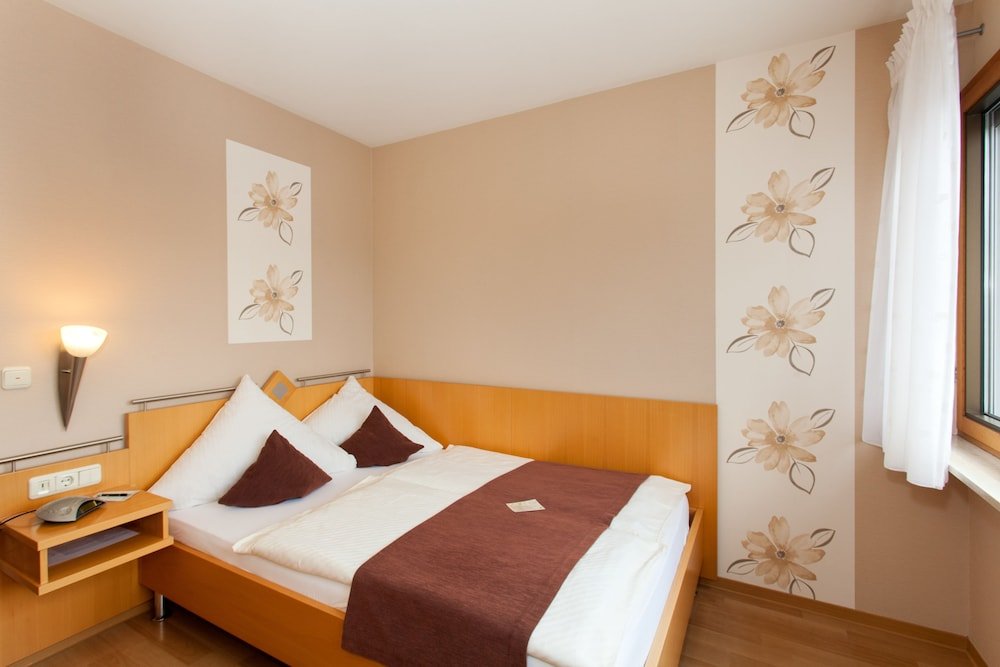 Фото Moselhotel Weiskopf