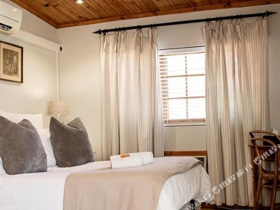 Фото Beaufort Manor Country Lodge