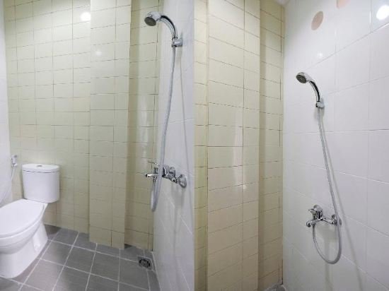 Фото Spot On 2281 Omajo