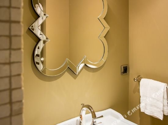 Фото Hotel Vendome, Bw Signature Collection