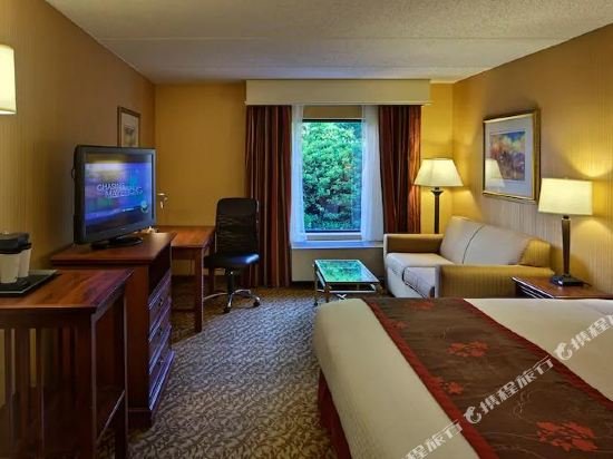 Фото DoubleTree by Hilton Asheville Biltmore