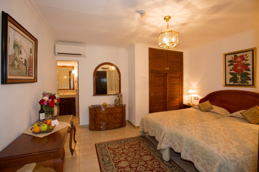 Фото Отель Finca Predio Son Serra