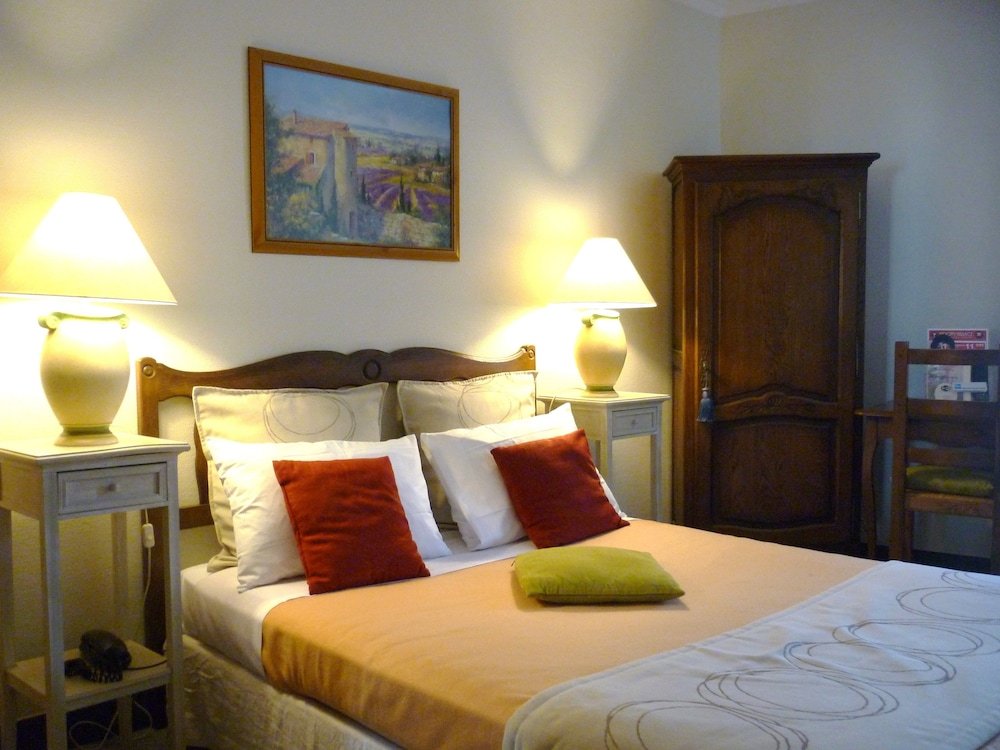 Фото The Originals Boutique, Hôtel Clos St Marie