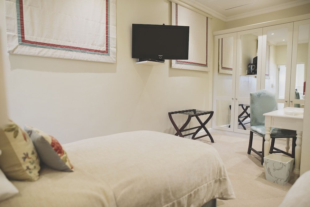 Фото The Last Word Constantia