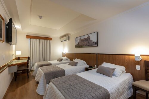 Гостиница Hotel Bella Italia в Фос-ду-Игуасу