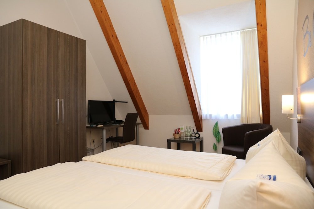 Фото Kolping-Hotel