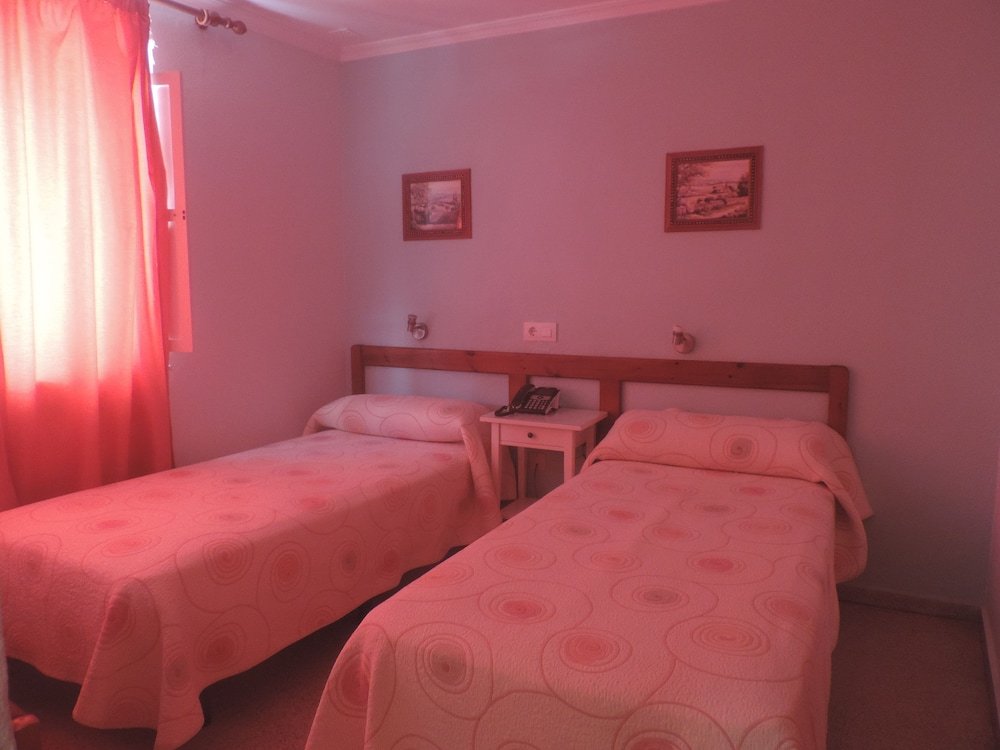 Фото Hostal Bahia