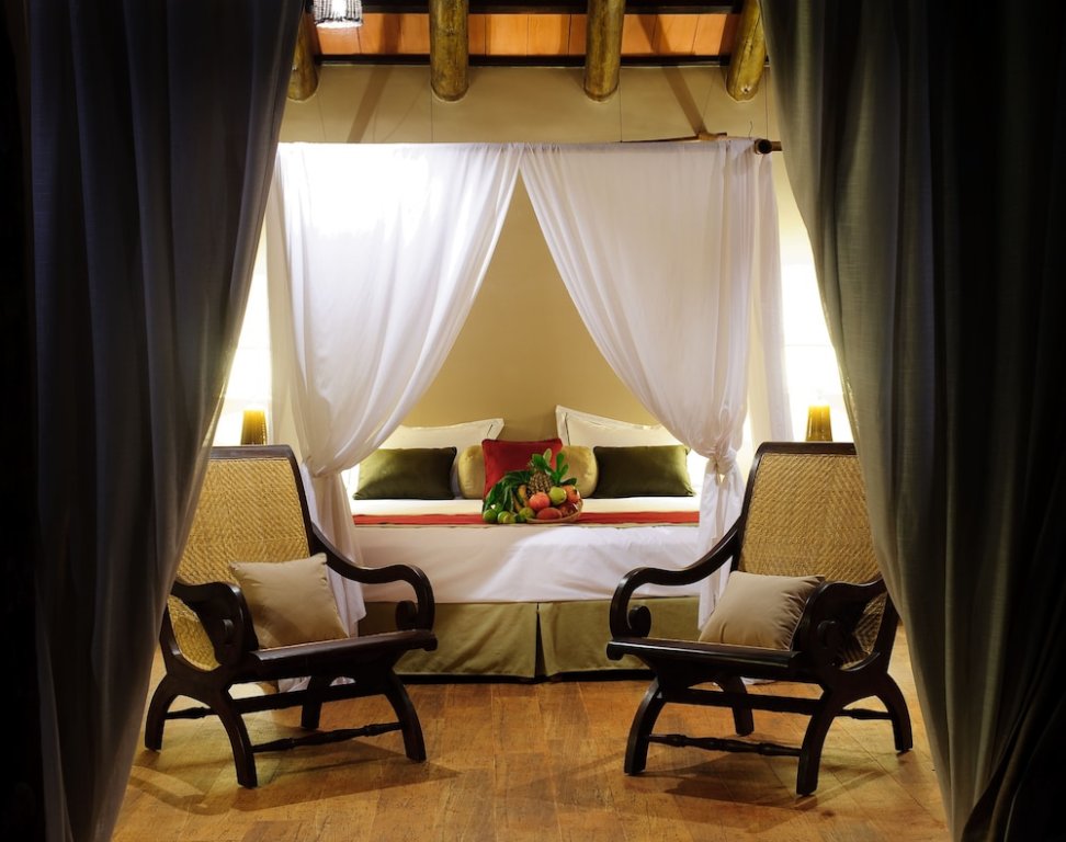 Фото Loi Suites Iguazú Hotel