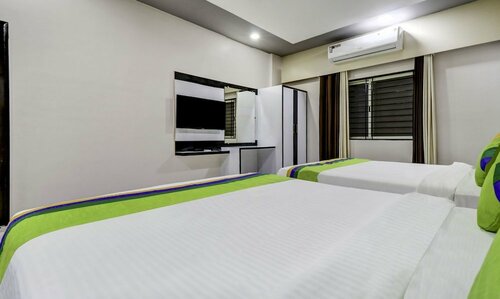 Гостиница Hotel Sahara Suites в Бангалоре
