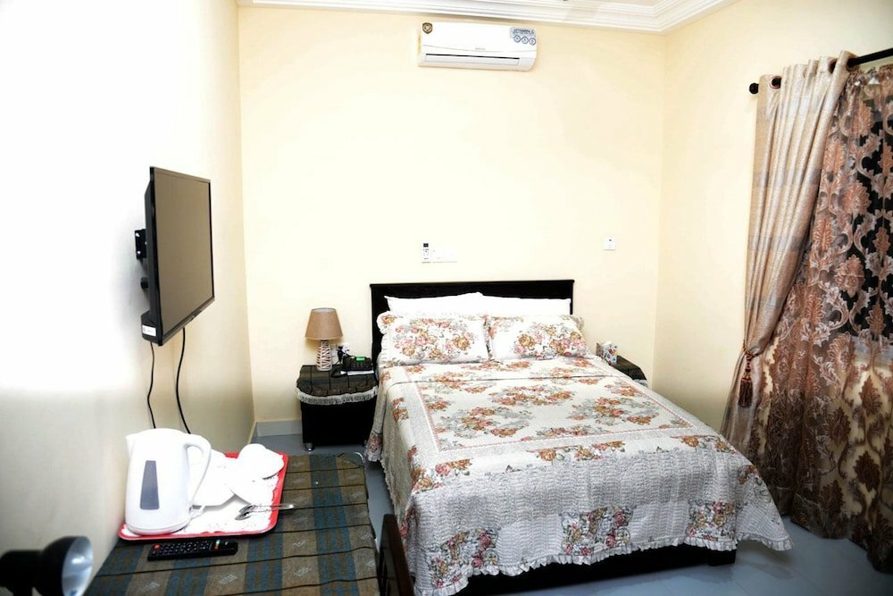 Hotel Target Hill Hotel, Tamale, photo